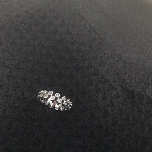 CZ Silver ring - Picture 5 of 8